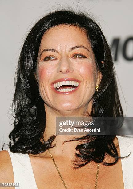 Honoree Laurie David attends Glamour Magazine's "Glamour Women Of The Year Awards 2006" at Carnegie Hall, October 30, 2006 in New York City.