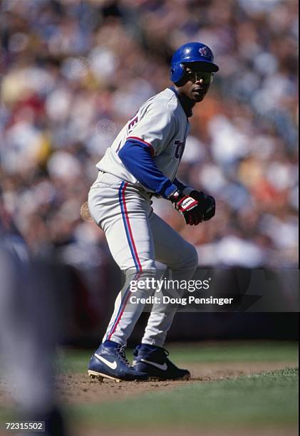 Tony Fernandez of the Toronto Blue Jays leads off the base during the game against the Baltimore Orioles at the Camden Yards in Baltimore, Maryland....