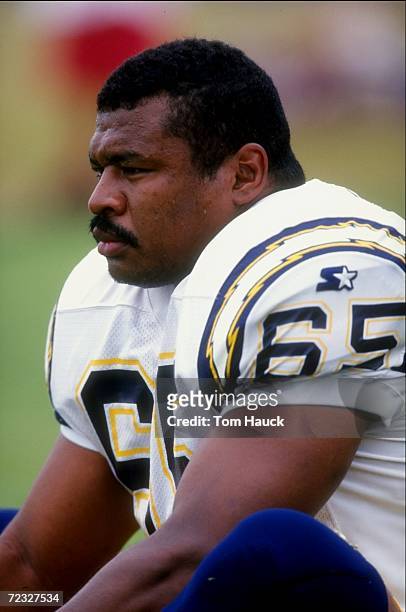 432 Tom Jackson American Football Player Stock Photos, High-Res