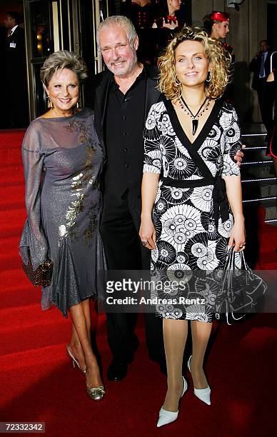 Dagmar Frederic with her husband Klaus Lenk and daugther Maxie arrive at the "Goldene Henne" awards at the Friedrichstadtpalast on September 20, 2006...