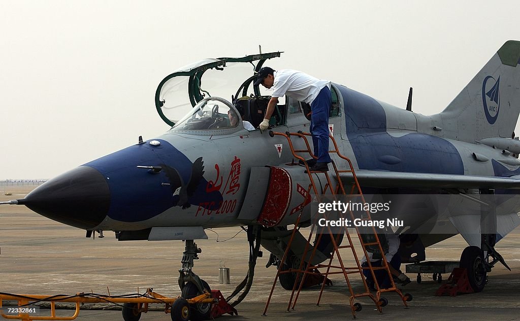 Airshow China 2006 - Day Two