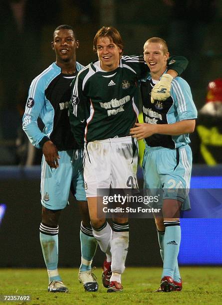 Newcastle goal keeper Tim Krul celebrates with Peter Ramage and Titus Bramble after the UEFA Cup Group H Match between Palermo and Newcastle United...
