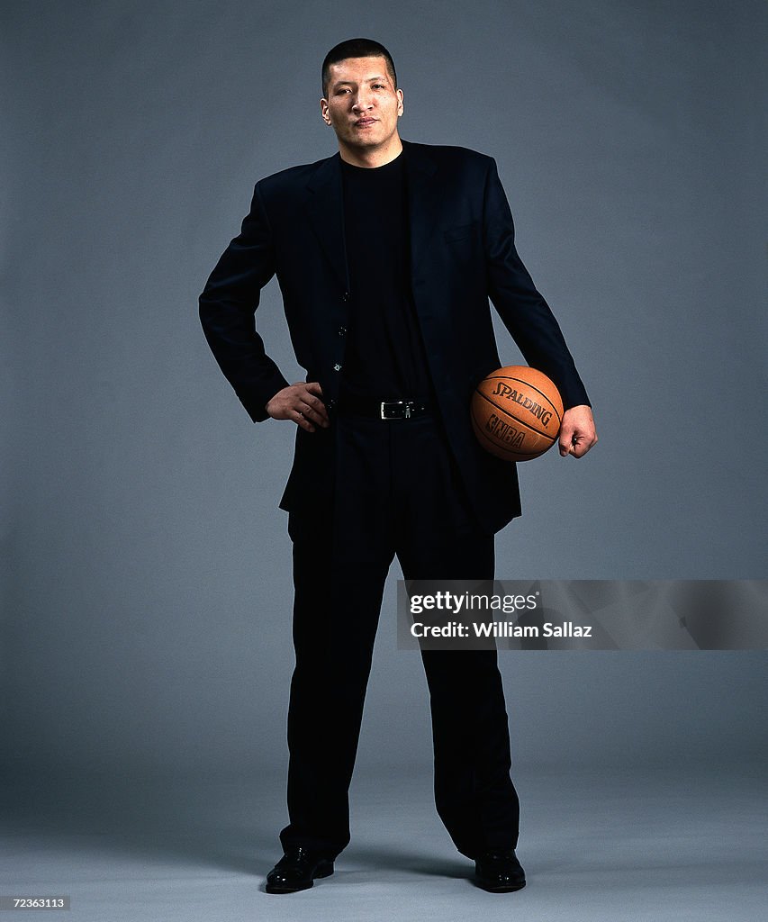Mengke Mengke Bateer of the Denver Nuggets poses for a portrait. News Photo ...
