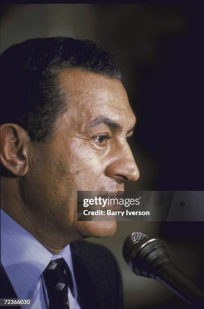 Egyptian President Husni Mubarak speaking to press after Egyptair flight 648 hijacking.