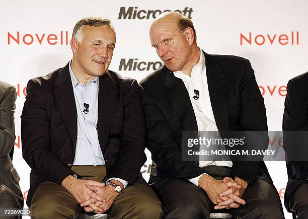 San Francisco, UNITED STATES: President and CEO of Novell Inc., Ron Hovsepian and CEO of Microsoft, Steve Ballmer speak during a press conference in...
