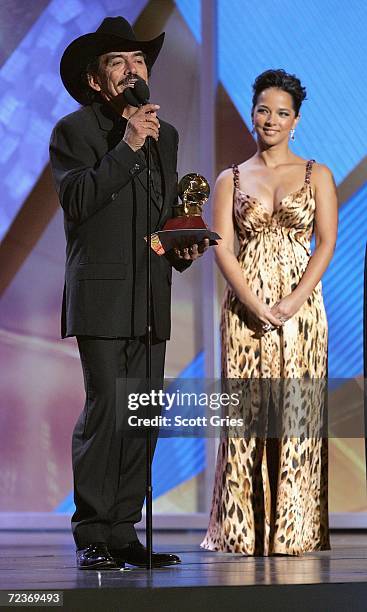 fotos e imágenes de Joan Sebastian - Getty Images fotos e imágenes de Joan Sebastian - Getty Images