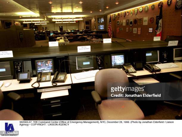 Command Center , NYC, December 28, 1999.