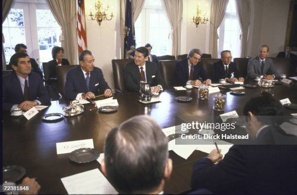 Donald Reegan 1,577 President Regan Photos & High Res Pictures - Getty Images