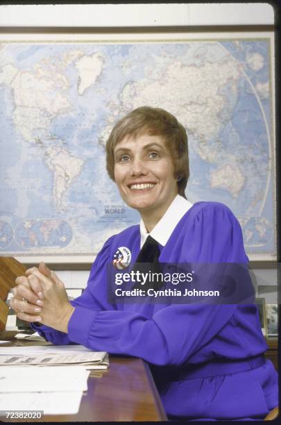 13 Loret Ruppe Stock Photos, High-Res Pictures, and Images - Getty Images