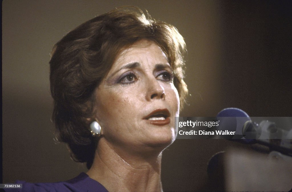Jihan Sadat wife of late Egyptian pres Anwar Sadat lectur