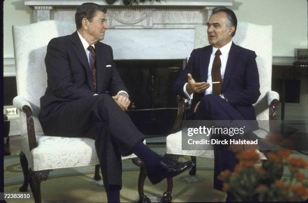 Mexican President Miguel de la Madrid with President Ronald Reagan at the White House.