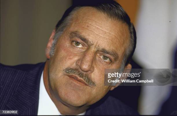 South African foreign minister Pik Botha during Press conference re. Commonweatlth sanctions.