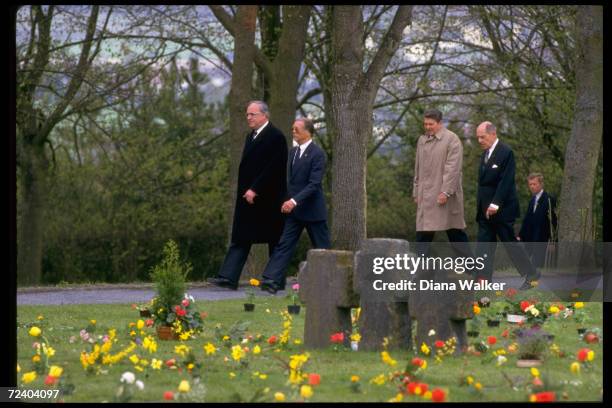 President Reagan , Chancellor Kohl & Generals Ridgeway & Steinhoff visit Bitburg cemetary.