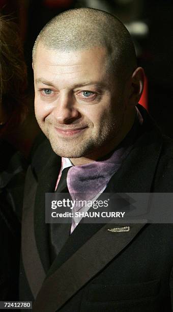 London, UNITED KINGDOM: British actor Andy Serkis arrives for the premier of the 'The Prestige' directed by Christopher Nolan at the Odeon cinema...