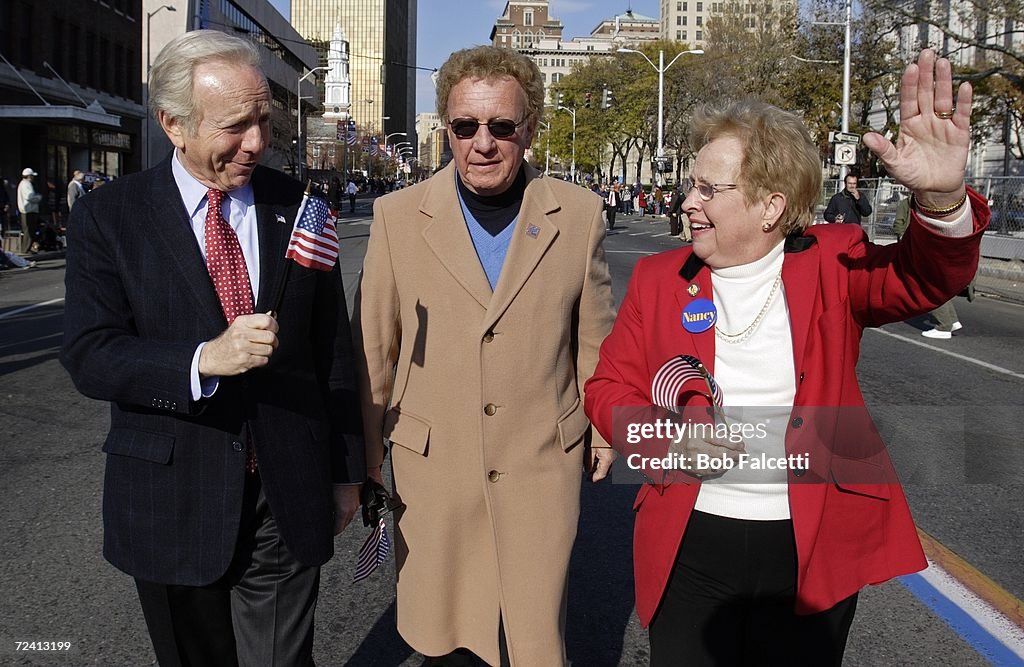 Lieberman Marches In Veterans Day Parade