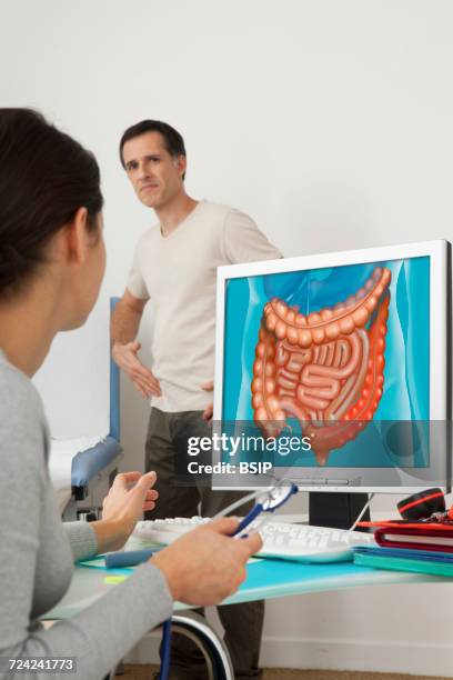 gastroenterology consultation - colite foto e immagini stock