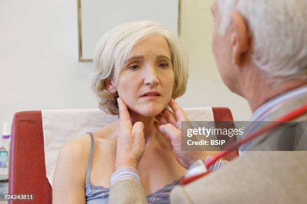lymph node, elderly person - ganglion stock pictures, royalty-free photos & images