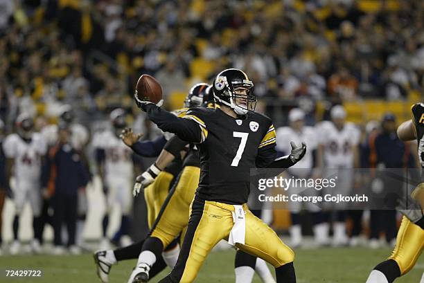 Quarterback Ben Roethlisberger of the Pittsburgh Steelers passes against the Denver Broncos at Heinz Field on November 5, 2006 in Pittsburgh,...