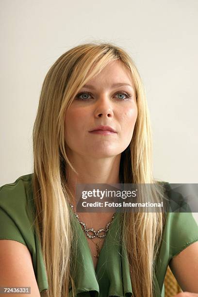 Kirsten Dunst Fotos Photos and Premium High Res Pictures - Getty Images
