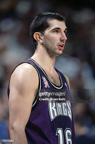 Peja Stojakovic Sacramento Kings (McFarlane NBA Sportspicks)