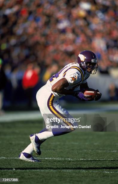 Randy Moss Corn Rows 112 Randy Moss 1999 Photos & High Res Pictures - Getty Images