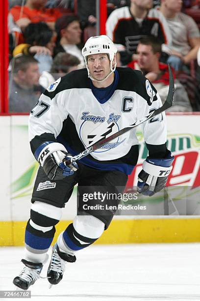 Tim Taylor of the Tampa Bay Lightning skates against the Philadelphia Flyers at the Wachovia Center on November 2, 2006 in Philadelphia,...