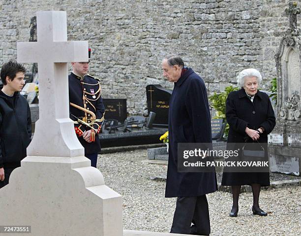 Colombey-les-Deux-Eglises, FRANCE: Elisabeth de Boissieu and admiral Philippe de Gaulle morn on the grave of their father Charles de Gaulle, 09...