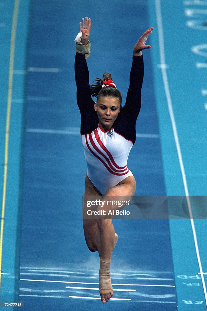 Jamie Rentschler Jamie Dantzscher of the United States runs towards the vault during ...