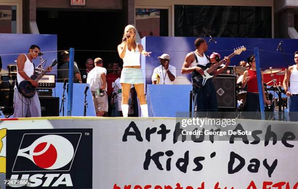 Teen sensation Jessica Simpson performs at the Arthur Ashe Kid's Day Family and Music Festival August 26, 2000 at the USTA National Tennis Center in...