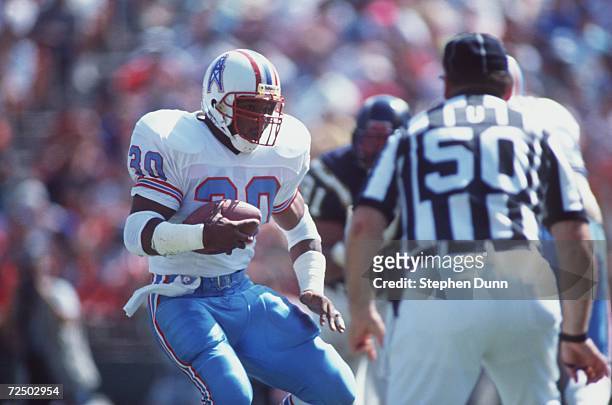 Mike Rozier of the Houston Oilers during their 17-7 victory over the San Diego Chargers at Jack Murphy Stadium in San Diego, California. Mandatory...