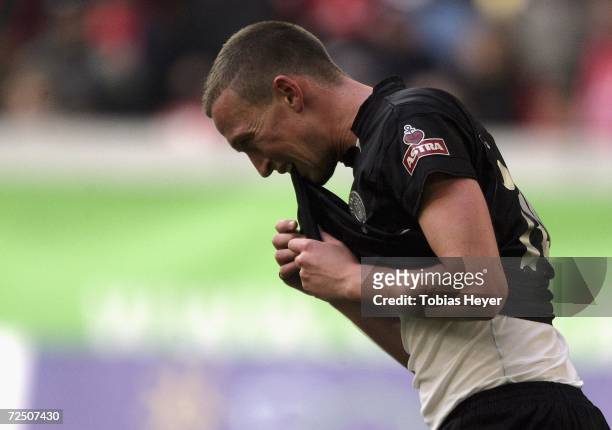 St. Paulis Marcel Egler reacts during the Third League match between Fortuna Dusseldorf and FC St. Pauli at the LTU-Arena on November 11, 2006 in...