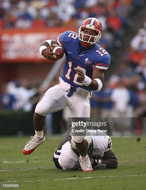 131 University Of Florida Gators Chris Leak Stock Photos High Res chris-stapleton-coming-to-greenville-south-carolina-youtube