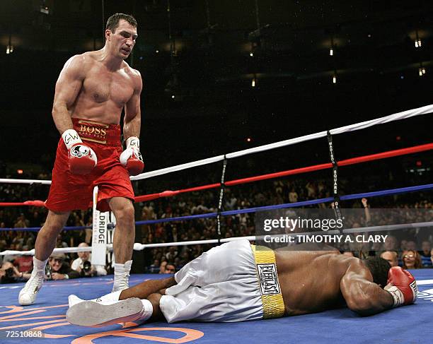 Calvin B Rocks 205 Wladimir Klitschko On Ko Stock Photos, High-Res Pictures, and ...