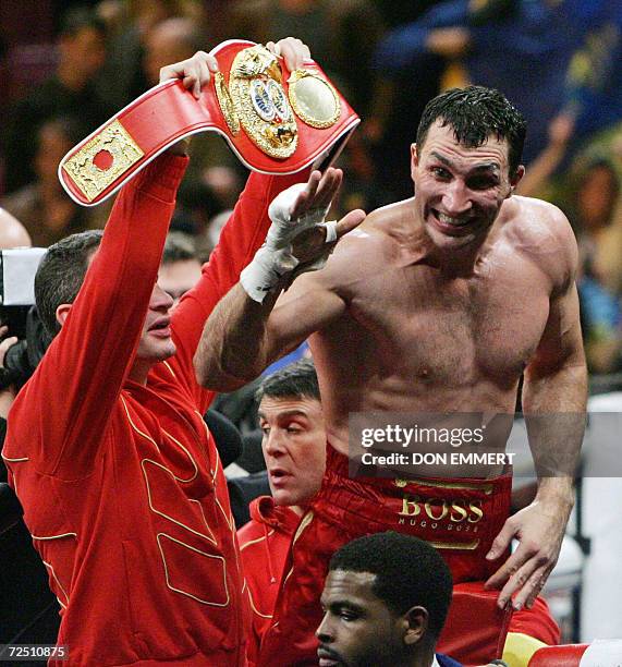 Calvin B Rocks Heavyweight Championship Fight Wladimir Klitschko V Calvin Brock Photos ...