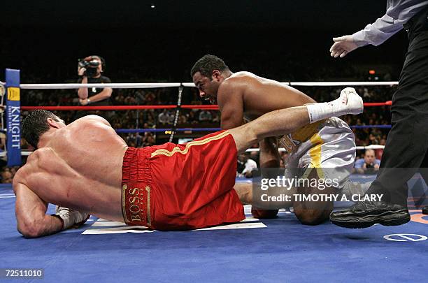Calvin B Rocks 205 Wladimir Klitschko On Ko Stock Photos, High-Res Pictures, and ...