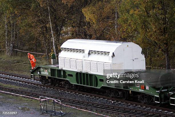 German Container Train 881 Castor Container Stock Photos, High-Res Pictures, and Images ...