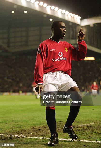 Andy Cole of Manchester United celebrates scoring with a good finish from a class move during the UEFA Champions League Group A match against...