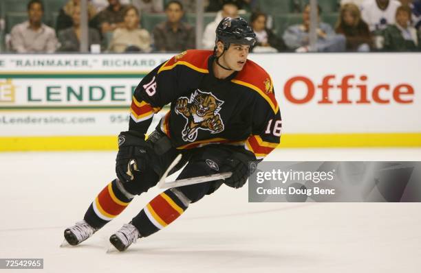 Nathan Horton of the Florida Panthers skates against the Toronto Maple Leafs at BankAtlantic Center on November 2, 2006 in Sunrise, Florida. The...