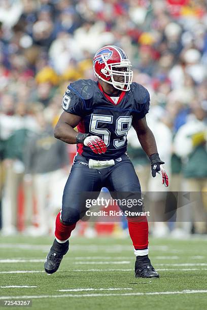 London Fletcher-Baker of the Buffalo Bills moves on the field during the game against the Green Bay Packers on November 5, 2006 at Ralph Wilson...