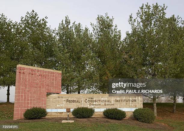 Cumberland, UNITED STATES: The entrance of the Federal Correctional Institution is shown in Cumberland, Maryland, about 130 miles west of Washington,...