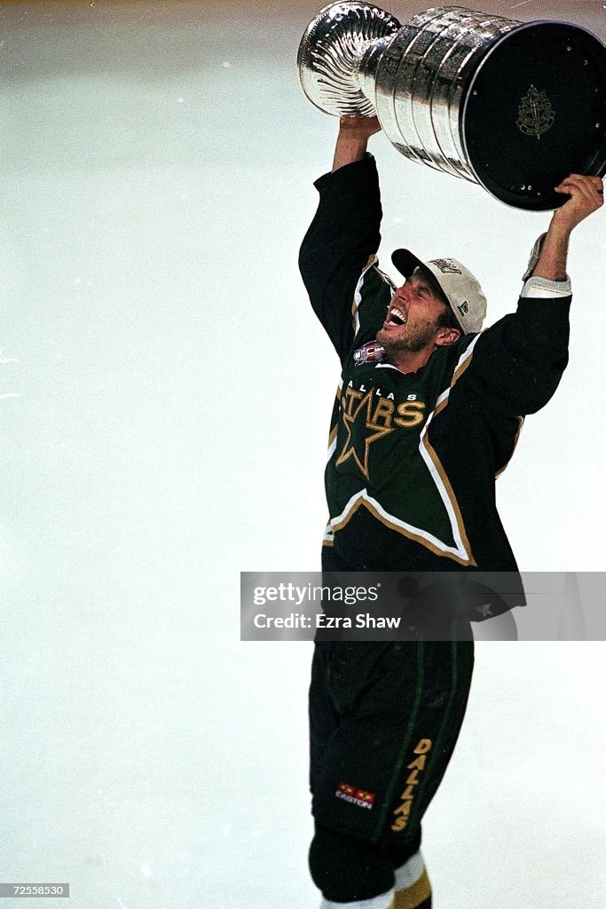 Mike Modano #9...