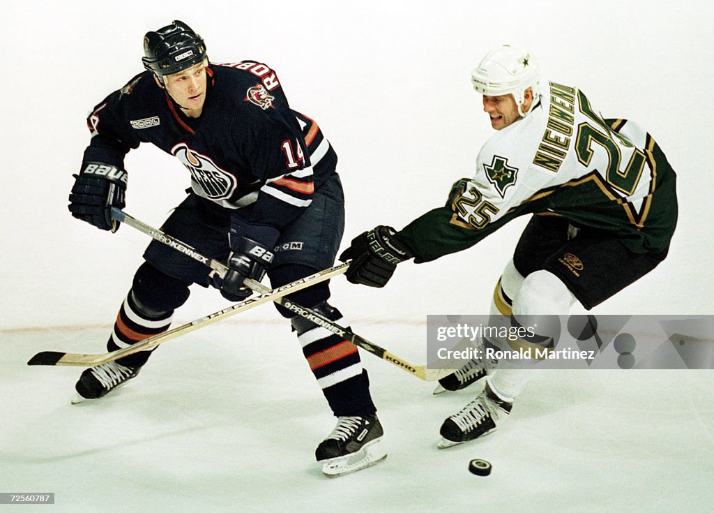 Stars v Oilers Nieuwendyk