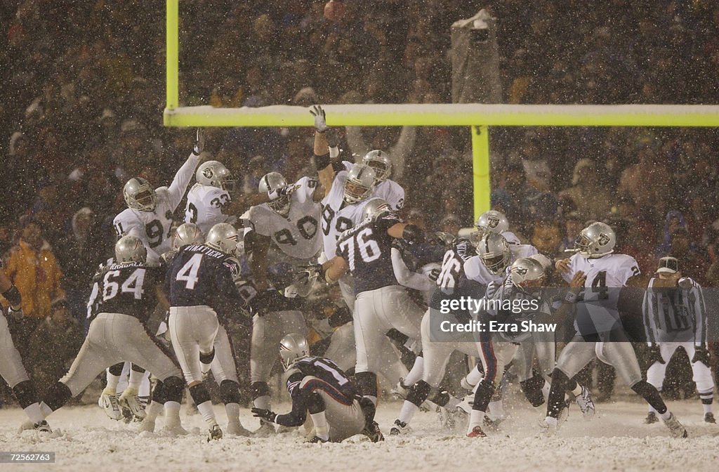 Patriots v Raiders X