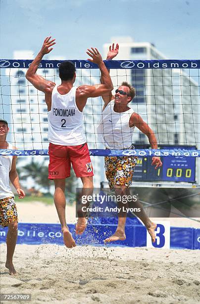 Jerry Graham jumps to hit the ball during the 2000 Oldsmobile Alero Beach Volleyball - US Olympic Challenge Series in Deerfield Beach, Florida....