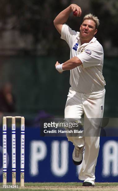 2,438 Shane Warne Bowling Photos and Premium High Res Pictures - Getty  Images