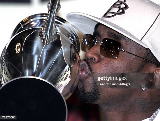Winner of the Maverick Award, Sean "P. Diddy" Combs, poses in the press room at the VH1 Big in 04 at the Shrine Auditorium on December 1, 2004 in Los...