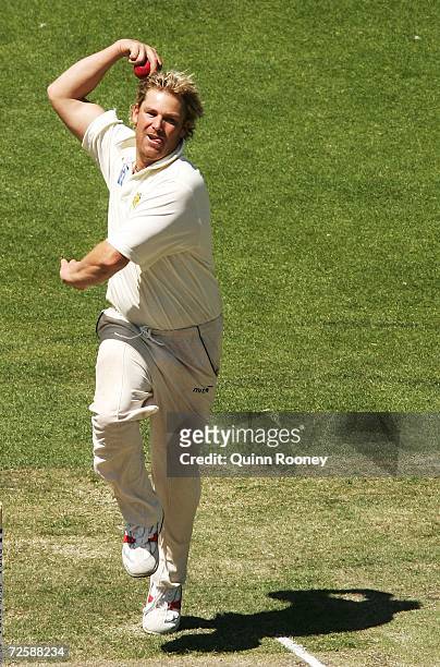 Shane Warne of the Bushrangers comes in to bowl during day four of the Pura Cup match between the Victorian Bushrangers and the Tasmanian Tigers at...