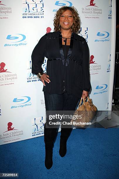 Queen Latifah attends the Launch of Fox Home Entertainment?s DVD 'Ice Age: The Meltdown' on November 16, 2006 in Beverly Hills, California.