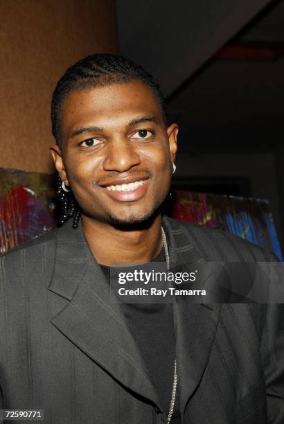 Former NBA player Jonathan Bender attends the Living Legends Foundation's 13th Annual Dinner at the Westin Times Square on November 16, 2006 in New...