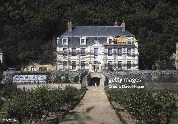 La Fourchette, the 17th century castle in the Loire Valley, France, owned by Rolling Stones singer Mick Jagger, October 1983.